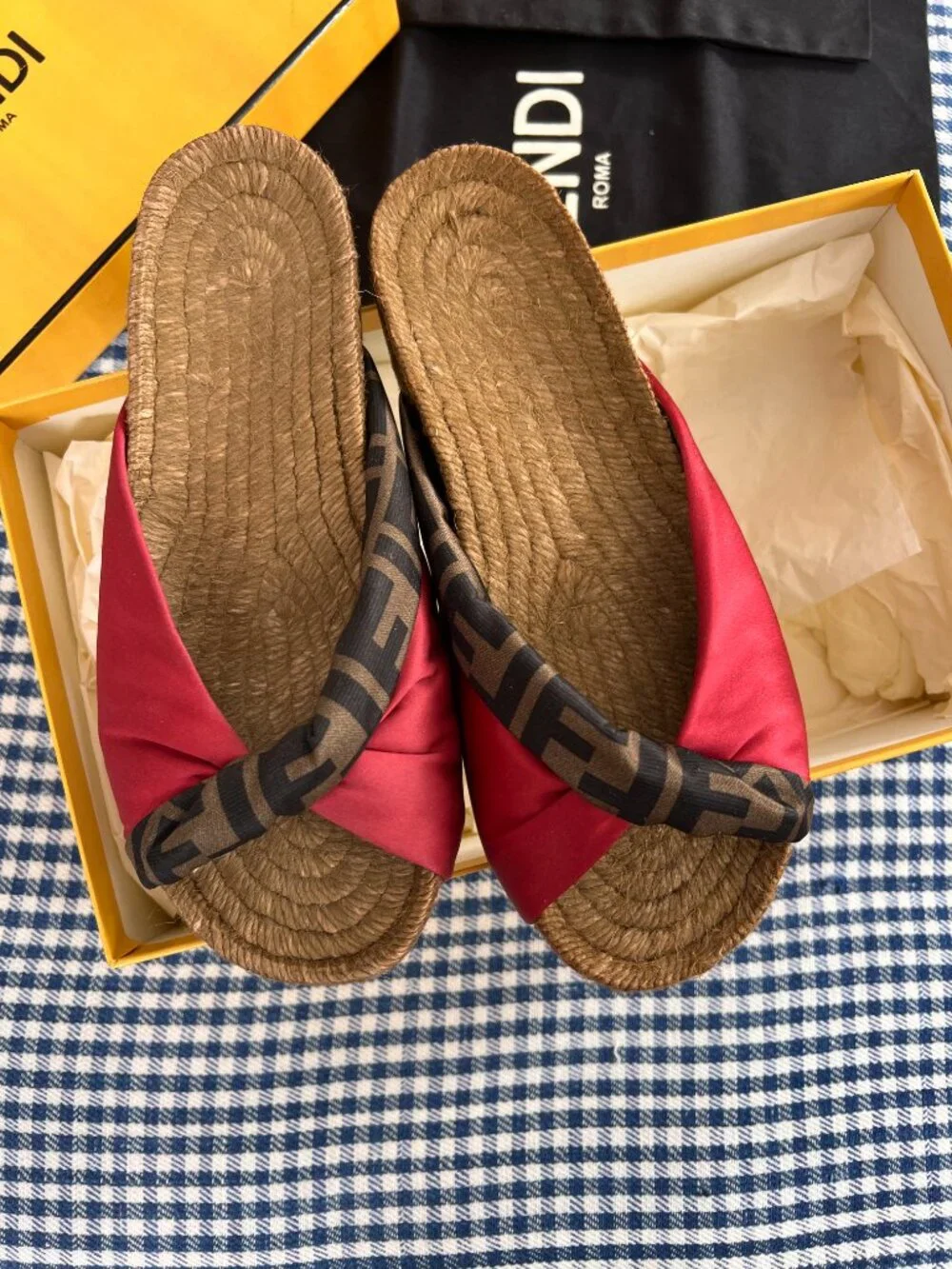 Fendi Espadrille slide size 6.5 NIB - Picture 14 of 14